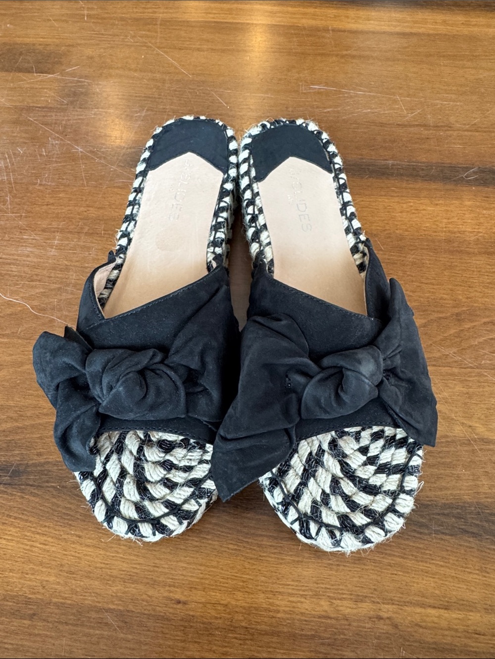 J/SLIDES NYC Black Bow Espadrille Slide sandals, size 10